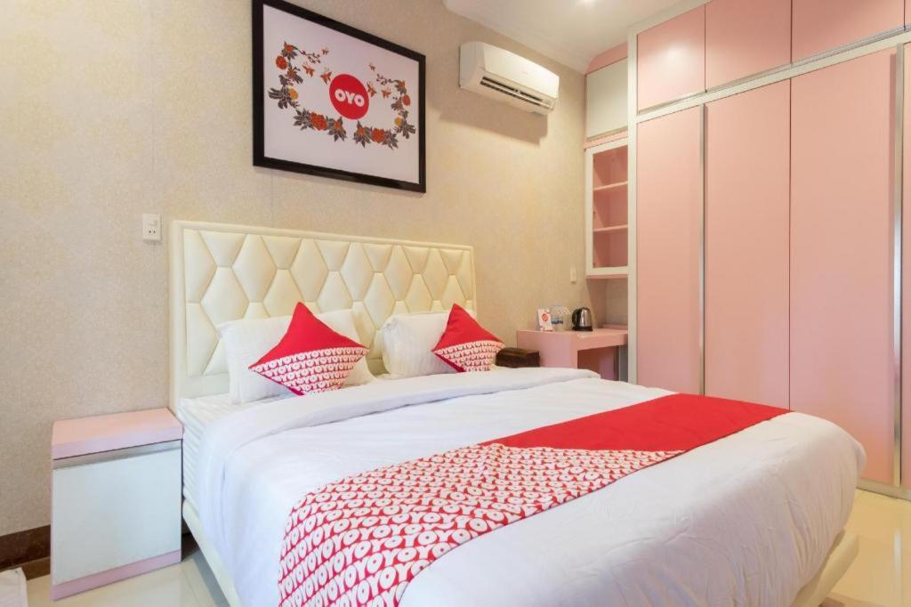 Oyo 619 Naufal Syariah Hotel Medan