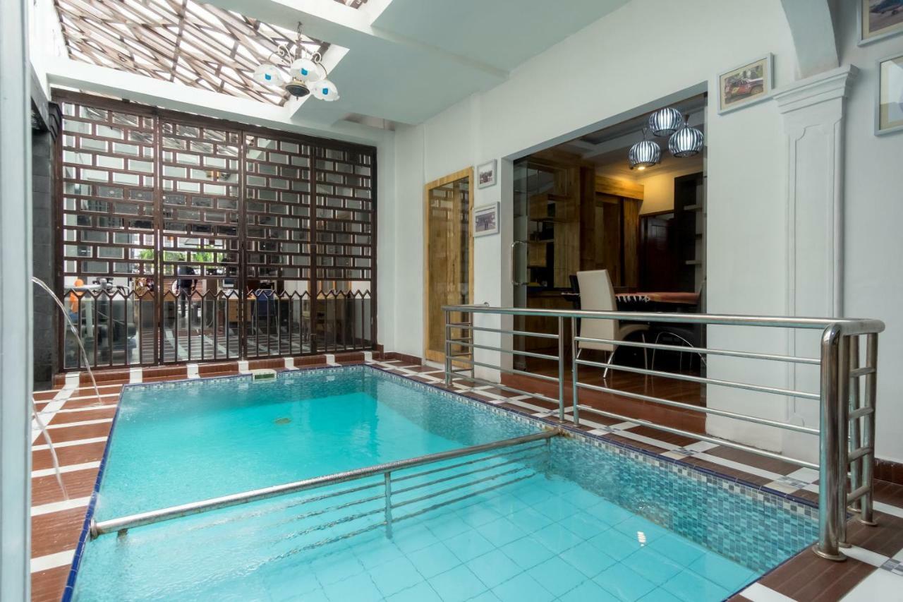 Oyo 619 Naufal Syariah Hotel